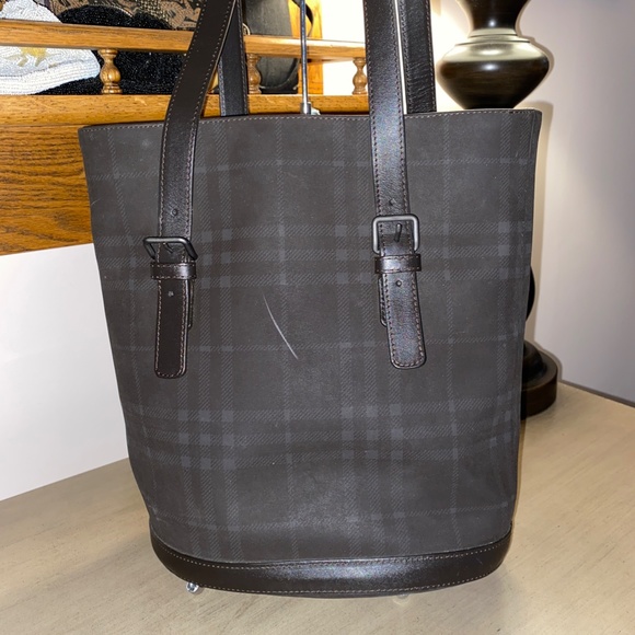 Vintage BURBERRY Dark brown plaid check bucket tote bag purse Made in Italy - Picture 9 of 11
